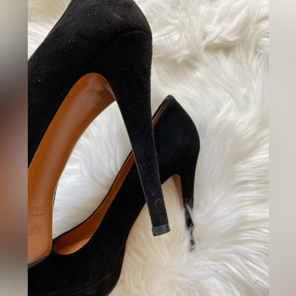 Gucci suede nappa heels size 7 black color - Picture 4 of 7